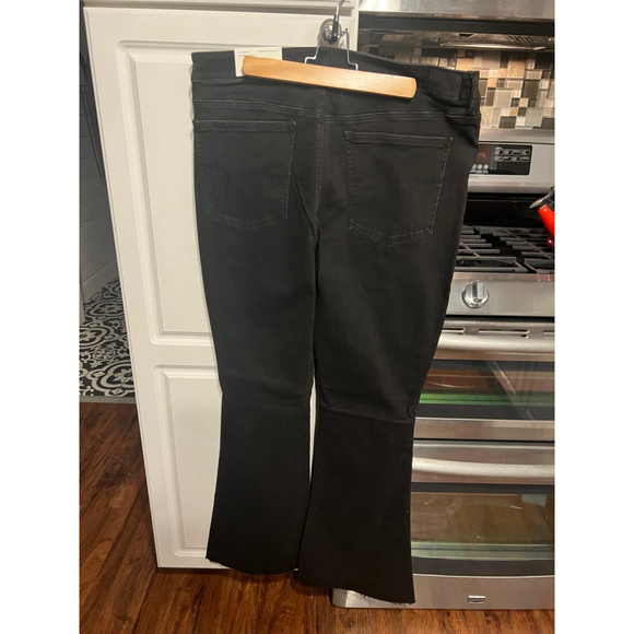 New American Eagle Super Super Stretch Hi-Rise Slim Flare Jeans - Picture 3 of 8